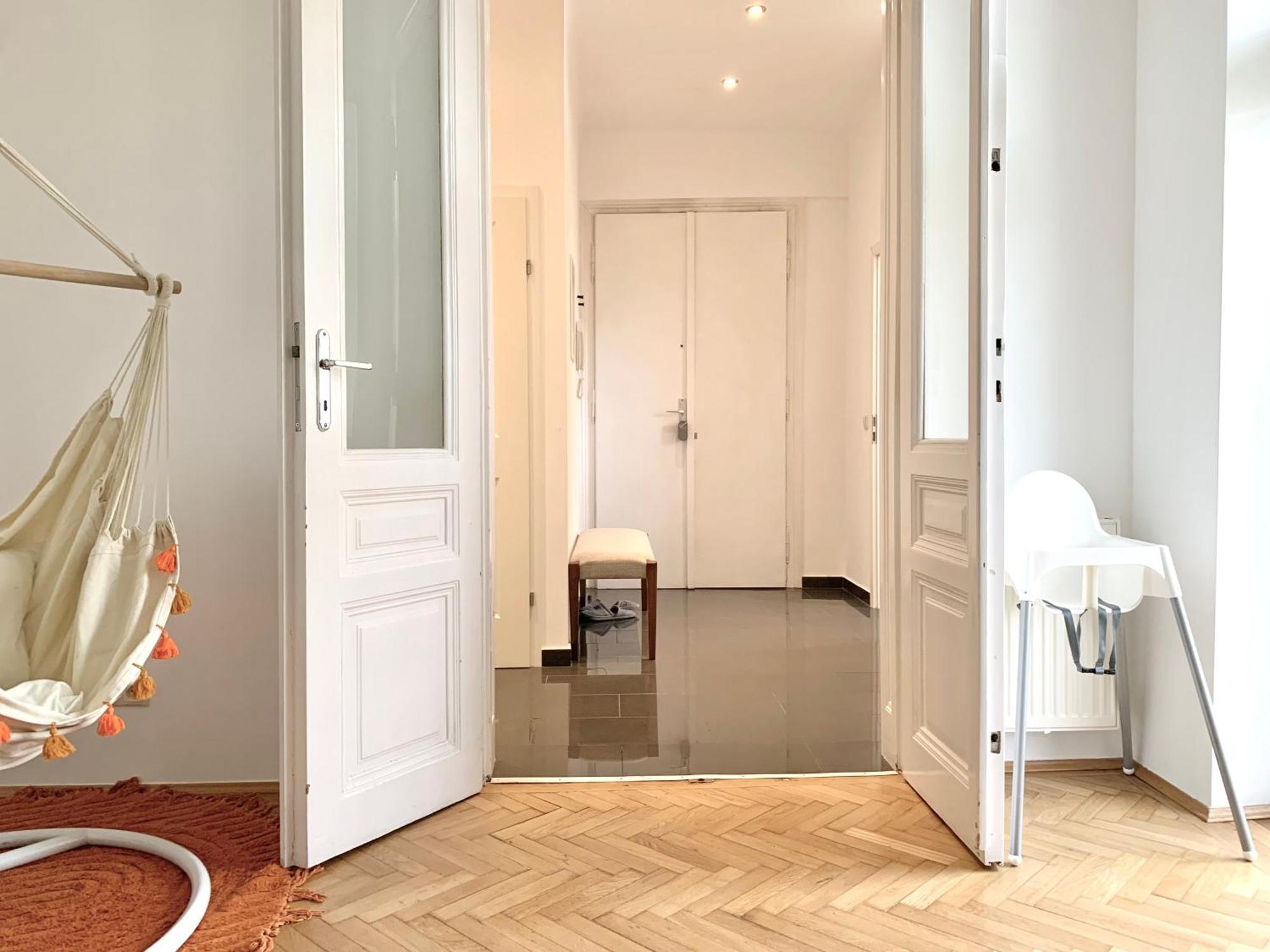 Bamboo City Apartment : A Cozy Family Haven In Vienna'S 9Th District Exteriör bild